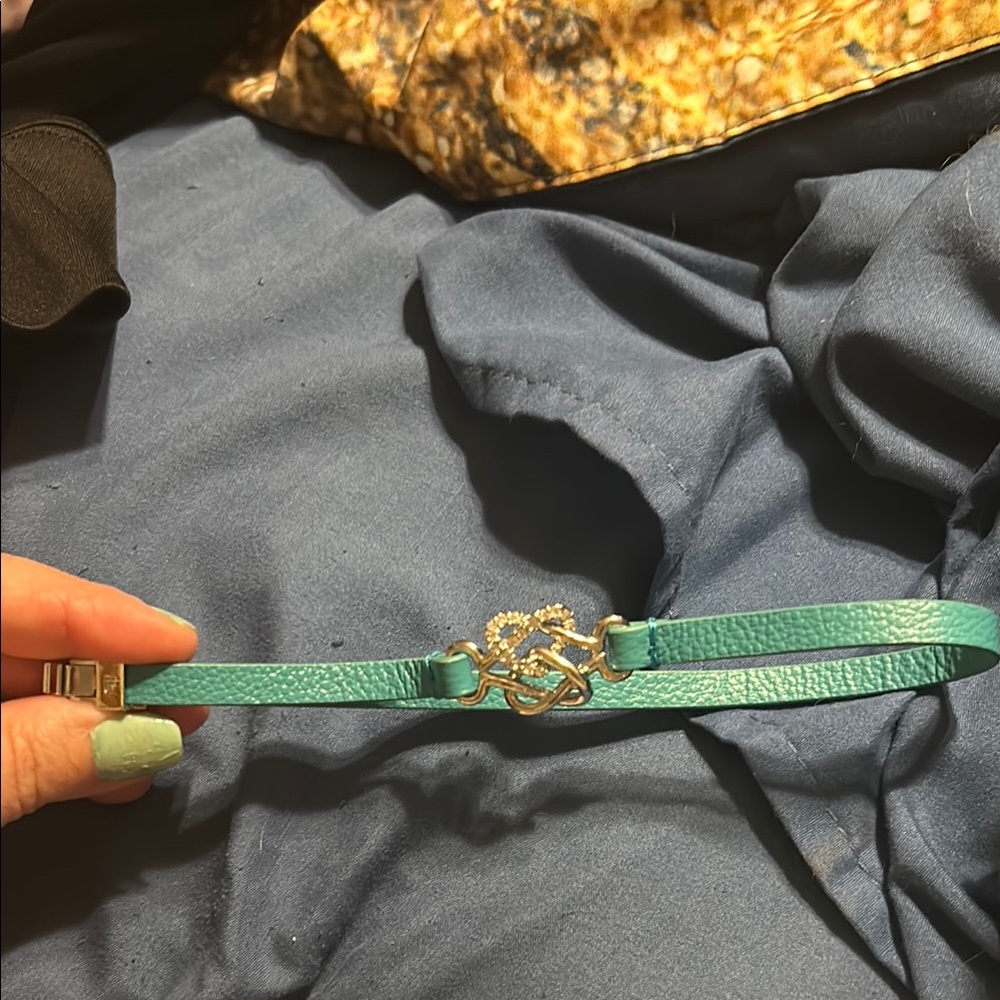 Chic Turquoise Belt with Gold Detailing